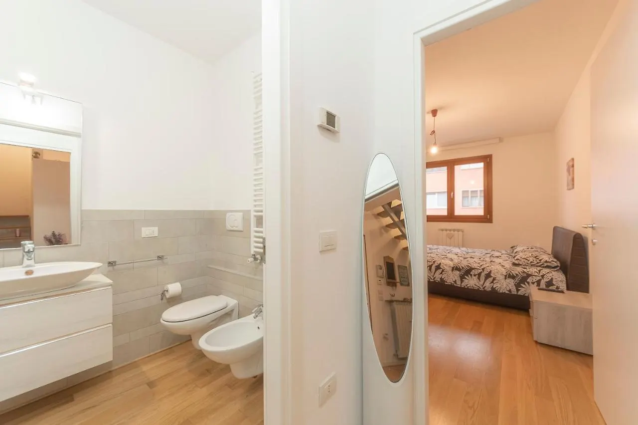 Luigi Flat Apartment Mestre