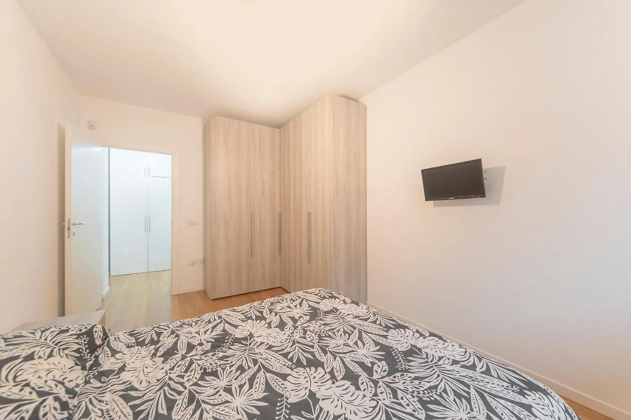 Luigi Flat Apartment Mestre