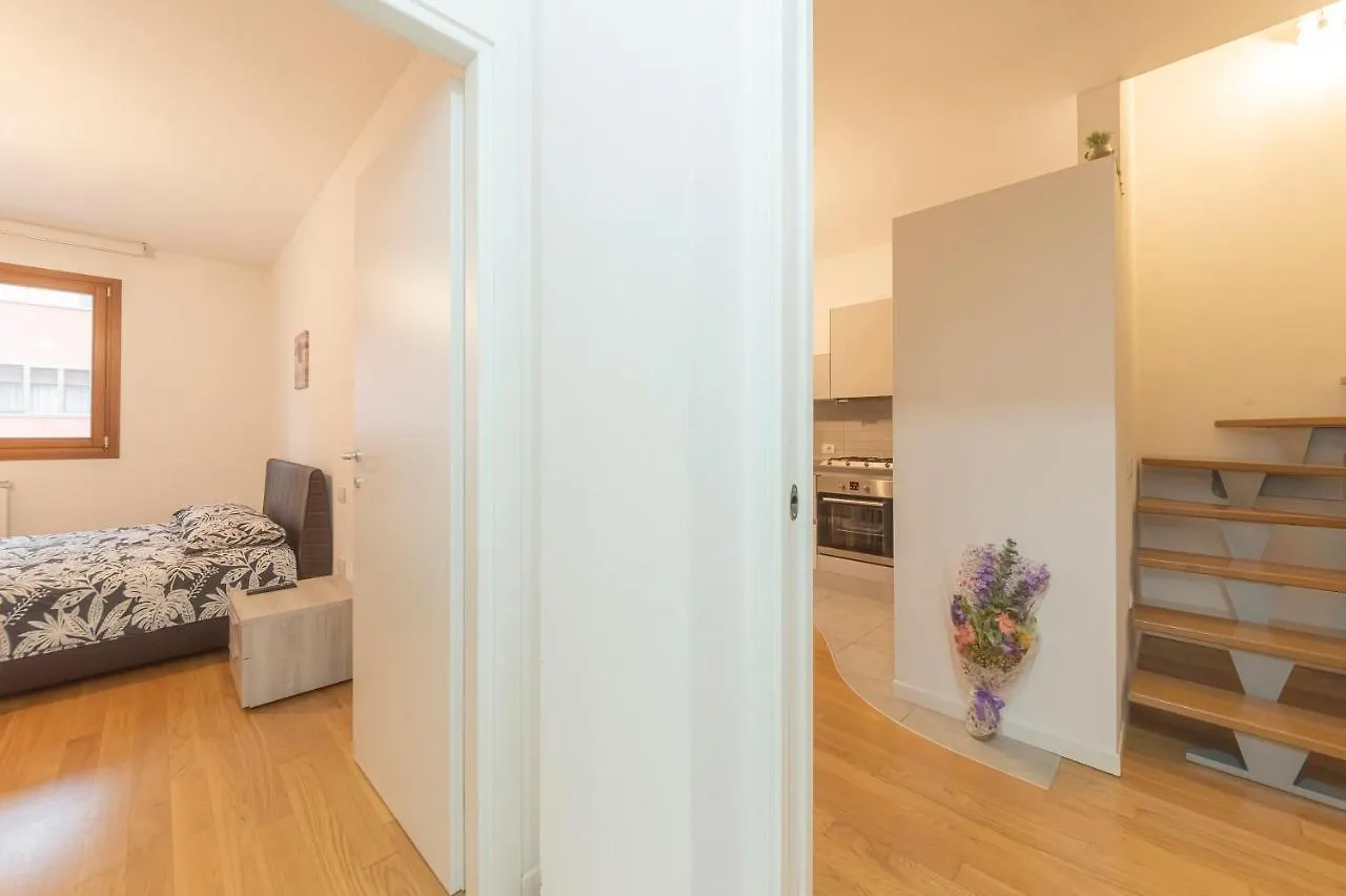 Luigi Flat Apartment Mestre