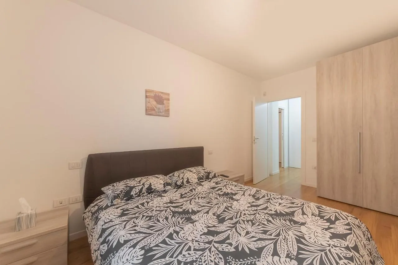 Luigi Flat Apartment Mestre