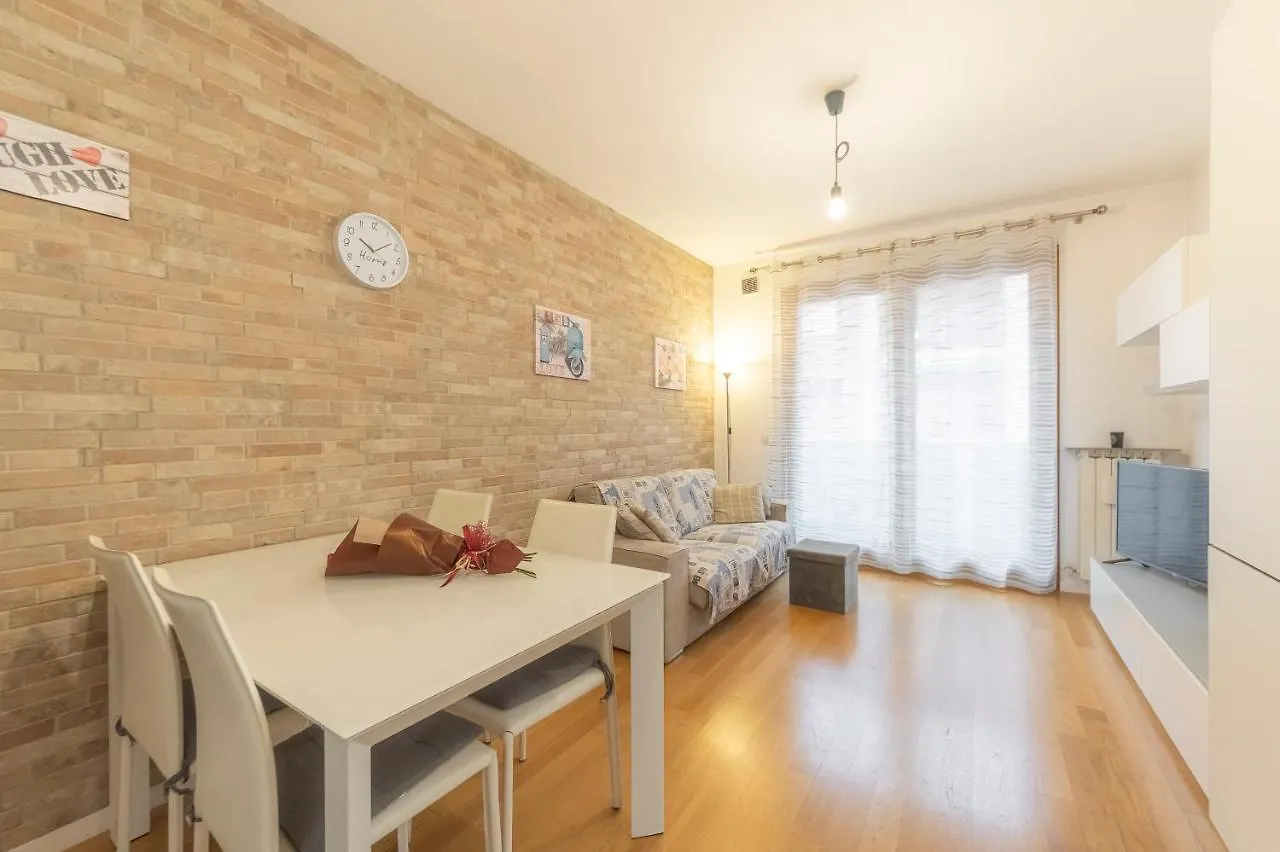 Luigi Flat Apartment Mestre 0*,  Italy